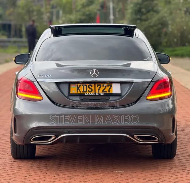 Mercedes-Benz C200 2019 Gray