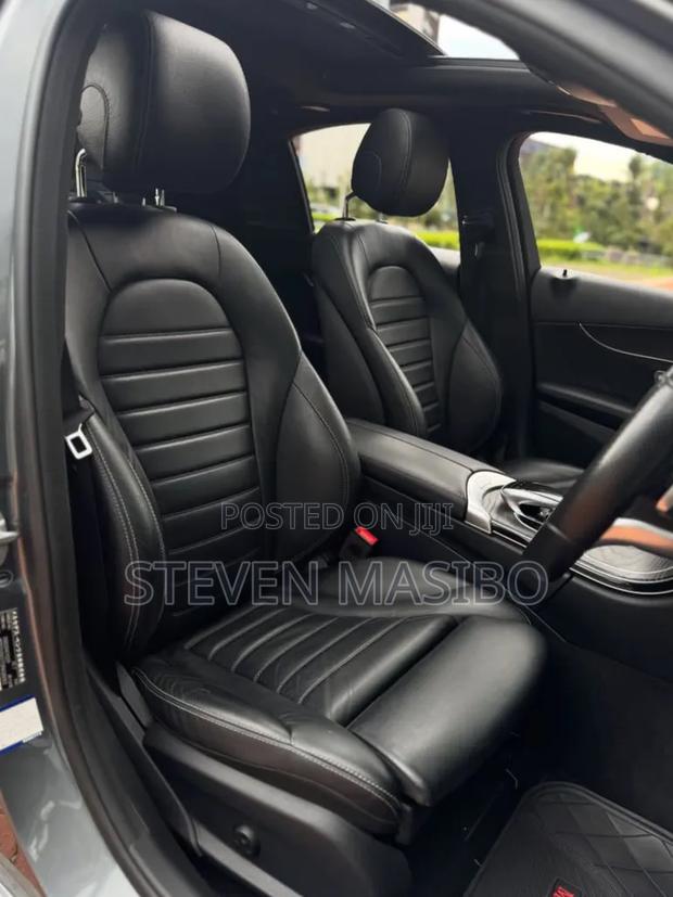 Mercedes-Benz C200 2019 Gray