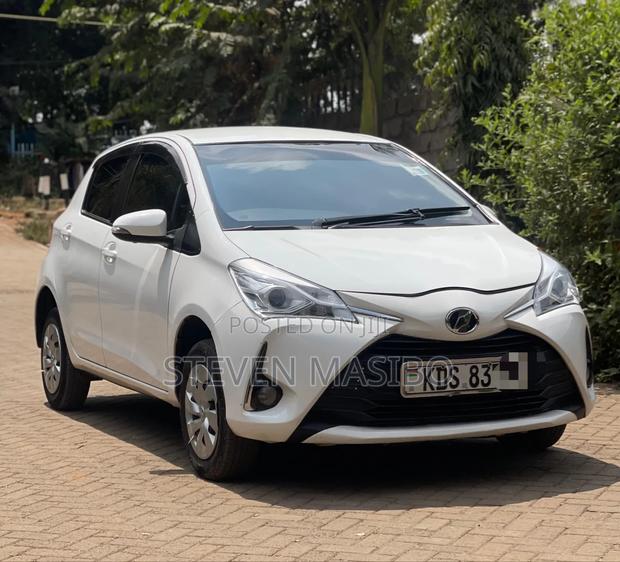 Toyota Vitz 1.3 FWD 5dr 2017 White