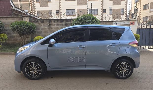 Toyota Ractis 2016 Blue