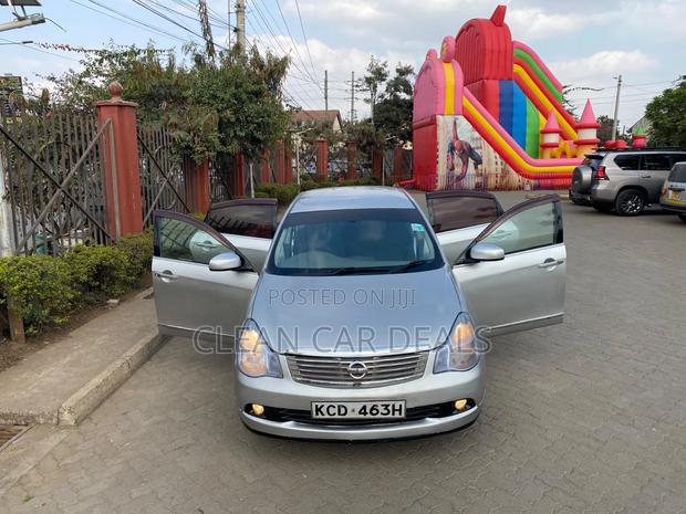 Nissan Bluebird 2008