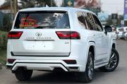Toyota Land Cruiser LC300 2023 Pearl for sale