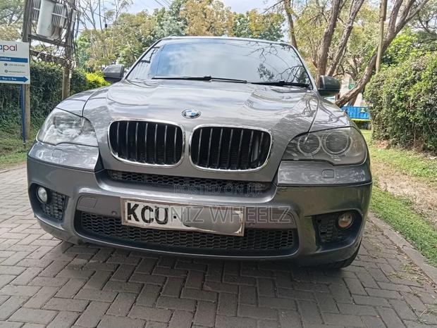 BMW X5 xDrive35i AWD (3.0L 6cyl 8A) 2012 Gray