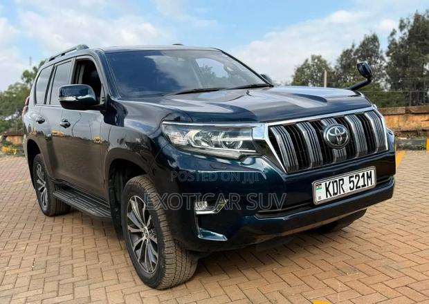 Toyota Land Cruiser Prado 2019 Blue