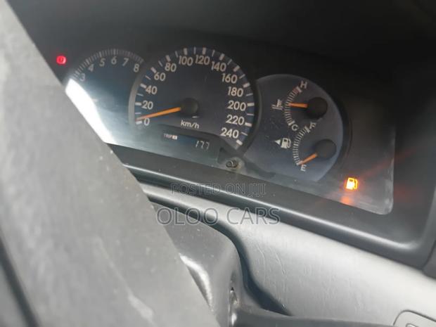 Toyota Corona 2006 Silver