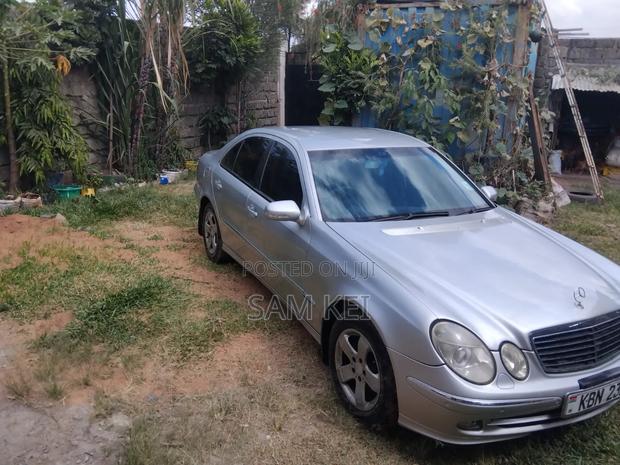 Mercedes-Benz E270 2004 Silver