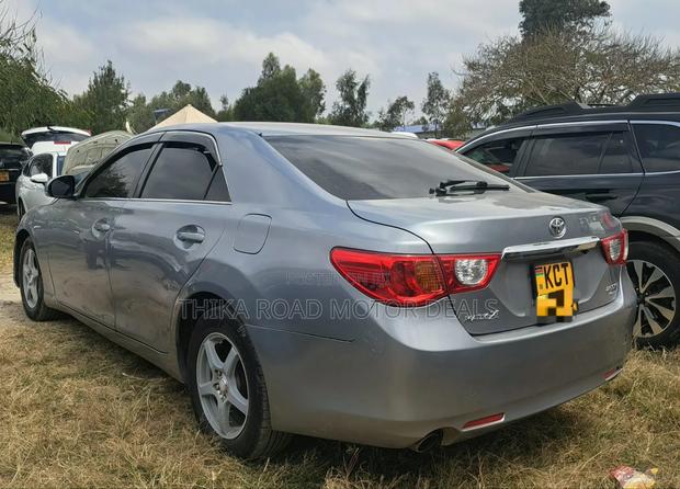 Toyota Mark X 2011 Gray