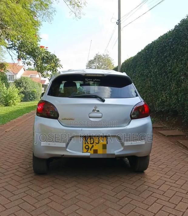 Mitsubishi Mirage 2015 Silver