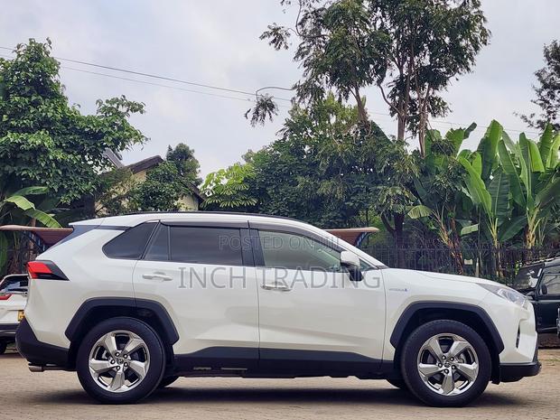 Toyota RAV4 Limited AWD 2019 Pearl
