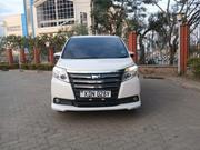 Toyota Noah 2017 White for sale