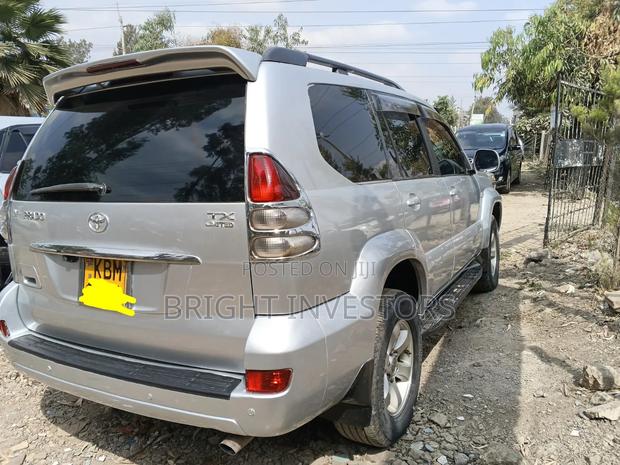 Toyota Land Cruiser Prado 2007 Silver