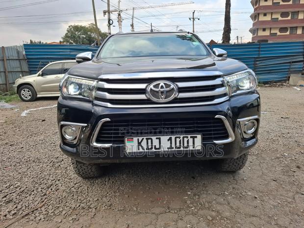 Toyota Hilux Revo Double Cab Deisel 2.8 AWD 2016 Black