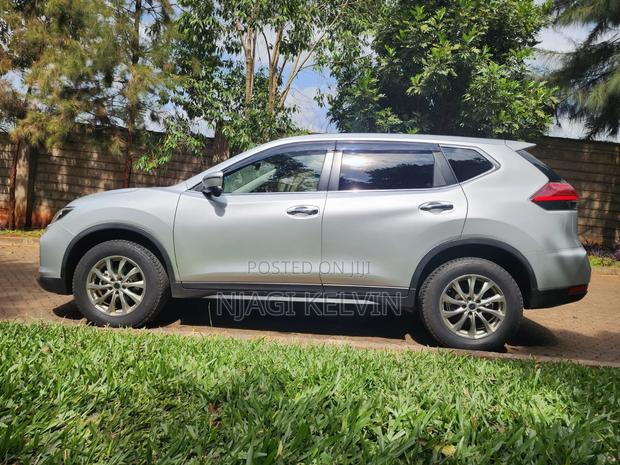 Nissan X-Trail 2.0 Petrol AWD 2019 Silver