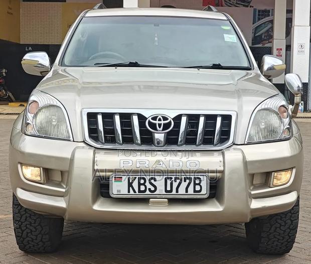 Toyota Land Cruiser Prado 2006 Gold