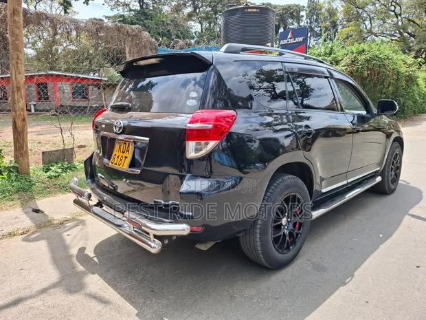 Toyota Vanguard 2013 Black