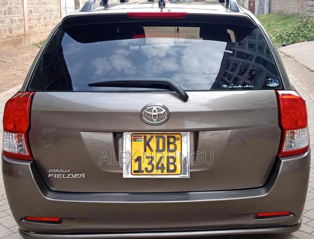 Toyota Corolla Fielder 2013 Beige