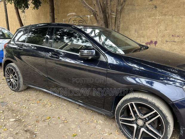 Mercedes-Benz A-Class 2018 Blue