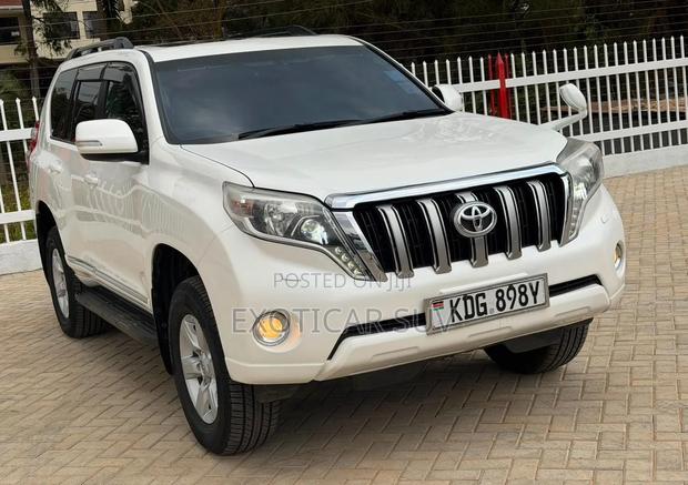 Toyota Land Cruiser 2016 Off white