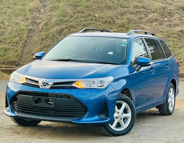 Toyota Corolla Fielder 2020 Blue