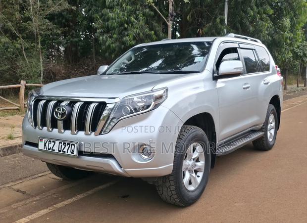 Toyota Land Cruiser Prado 3.0 TD 2013 Silver