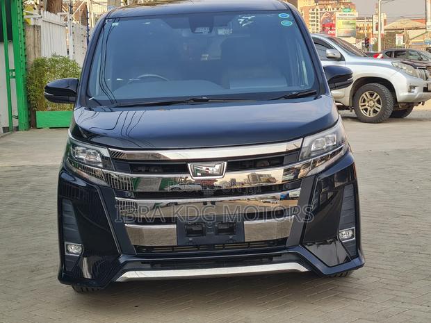 Toyota Noah 2019 Black