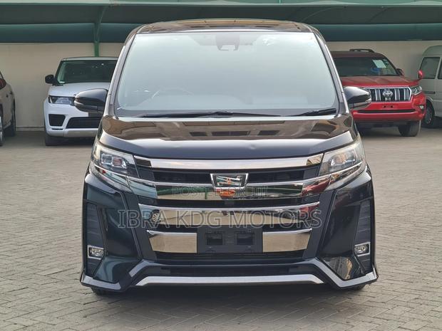 Toyota Noah 2019 Black