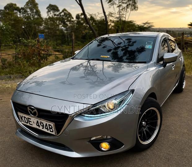 Mazda Axela SV Premium 2014 Silver