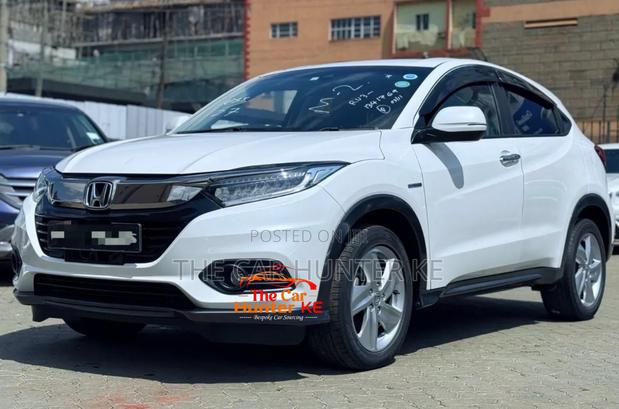 Honda Vezel 2019 White