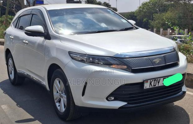 Toyota Harrier 2019 White