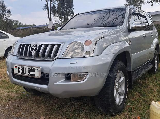 Toyota Land Cruiser Prado 2006 Gray