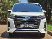 Toyota Noah 2018 White for sale