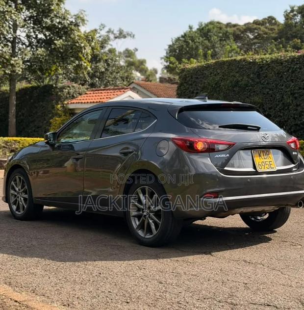 Mazda Axela 2016 Gray