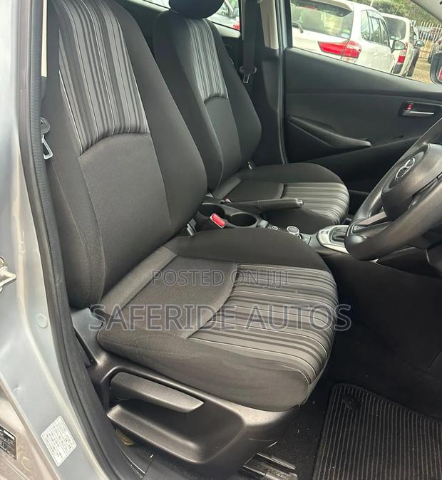 Mazda Demio 2019 Silver
