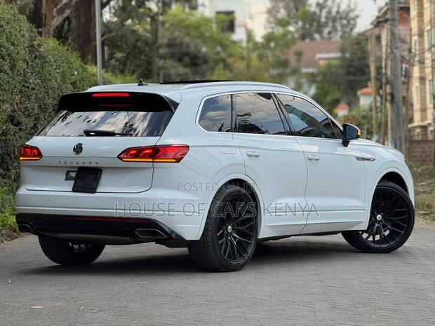 Volkswagen Touareg 2020 Pearl