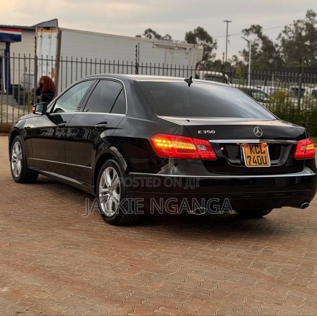 Mercedes-Benz E350 2010 Black