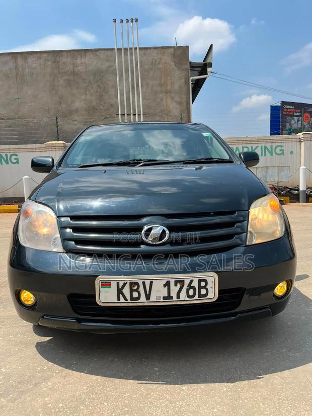 Toyota IST 2006 Black