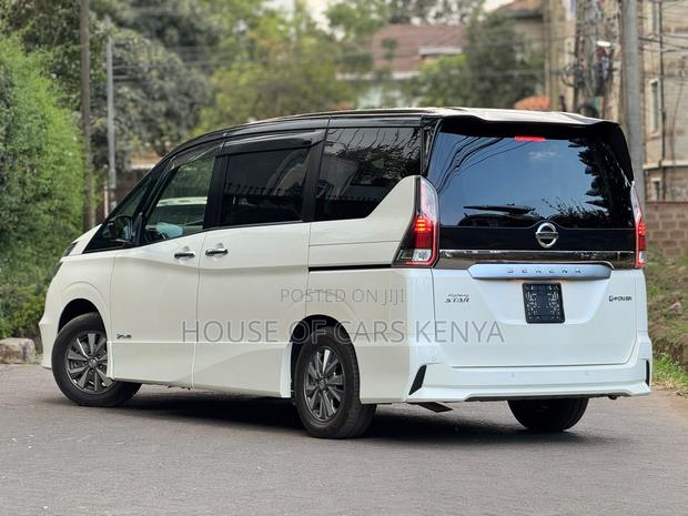 Nissan Serena 2019 White