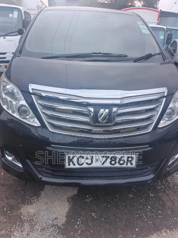 Toyota Alphard 2009 Black