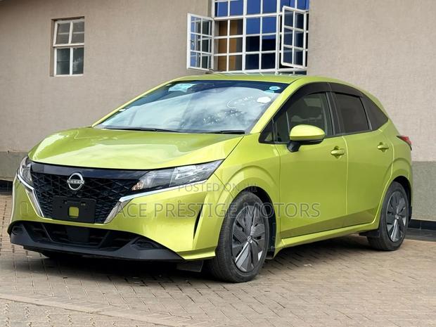Nissan Note 1.2 Hybrid 2021 Green