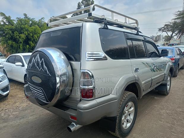 Toyota Land Cruiser Prado 1999 Silver