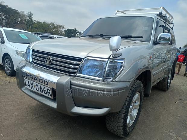 Toyota Land Cruiser Prado 1999 Silver