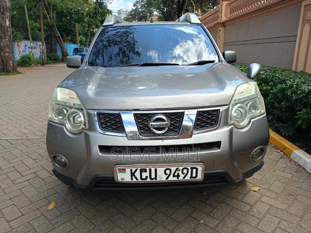 Nissan X-Trail 2012 Silver