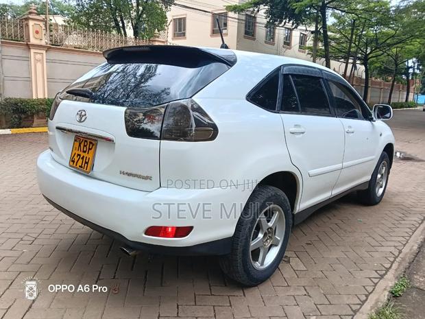 Toyota Harrier 2007 White