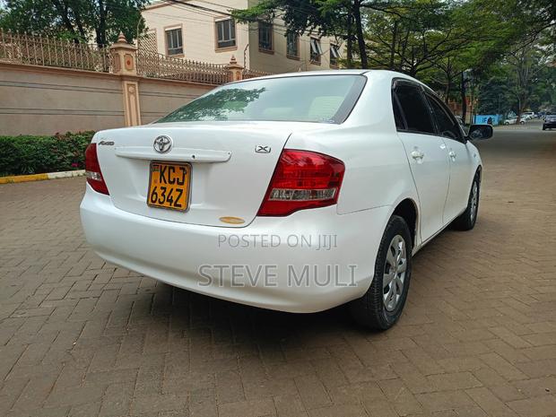Toyota Axio 2010 White