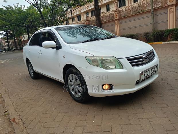 Toyota Axio 2010 White