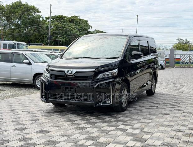 Toyota Voxy 2019 Black