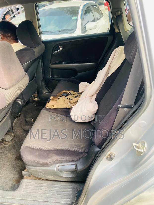 Honda Stream 2009 Silver