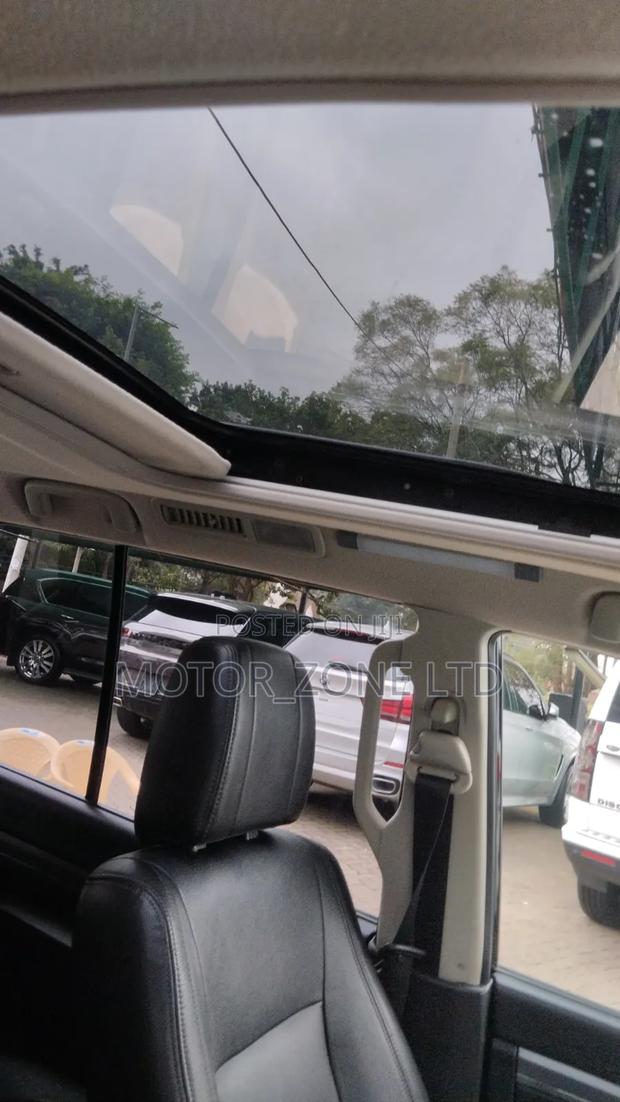 Mitsubishi Pajero 2018 Silver