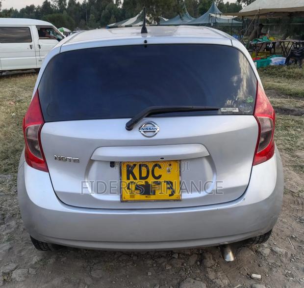 Nissan Note 2014 Silver