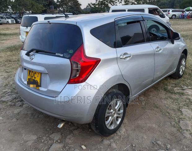 Nissan Note 2014 Silver